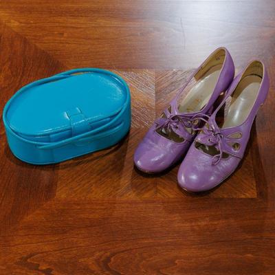 Please visit our showroom room November 1-3, 2024 10am-5pm to purchase items.