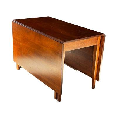 Please visit our showroom room November 1-3, 2024 10am-5pm to purchase items.