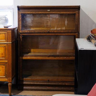 Please visit our showroom room November 1-3, 2024 10am-5pm to purchase items.