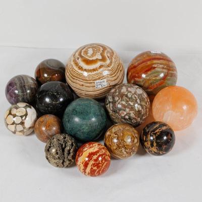 Please visit our showroom room November 1-3, 2024 10am-5pm to purchase items.