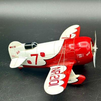 https://ctbids.com/estate-sale/31612/item/3566229/First-Gear-Metal-Toy-Plane