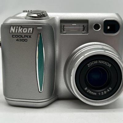 Nikon Coolpix 4300 Camera, Nikon Lithium Ion Battery with Charger ALL TESTED...