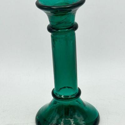 https://ctbids.com/estate-sale/31612/item/3566527/Handmade-In-Spain-Glass-Candlestick