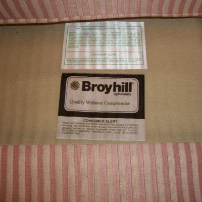 Makers label