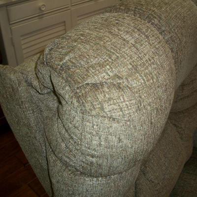 Adjustable Neck Pillow, shown forward.