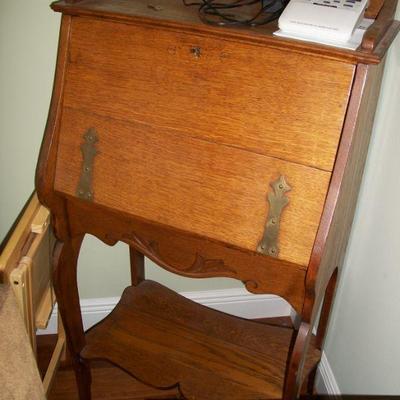 Antique/Vintage Ladies Drop front Secretary.