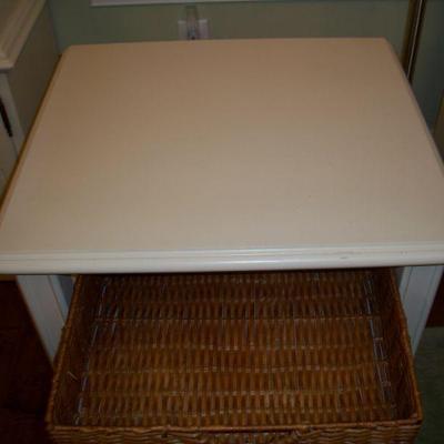 Top and basket shown