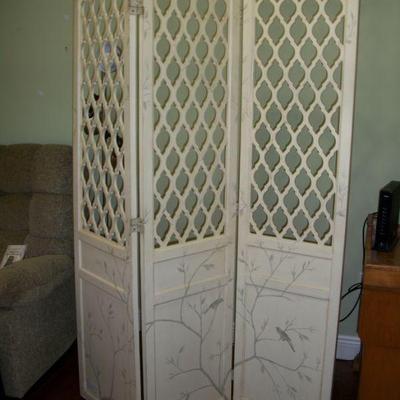 Vintage 3 Panel Hand Painted Room Screen.