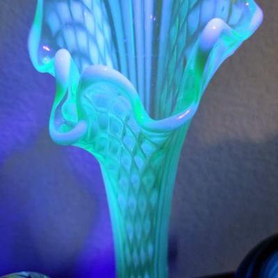 Fenton Diamond Point Columns Opalescent Swung Vase