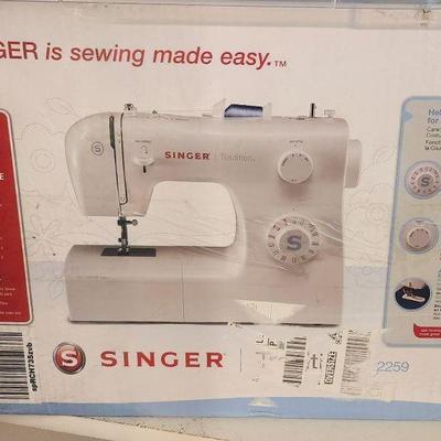 Singer Sewing Machine | 2259