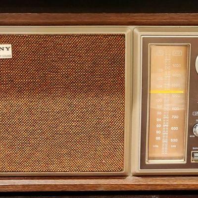Vintage Sony ICF-9950W AM/FM Radio
