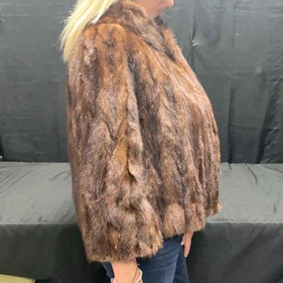 Ct179v vintage alaska furriers stole