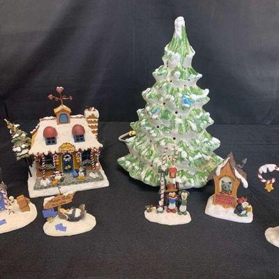 Ct220 christmas village