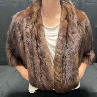 Ct180v vintage alaska furriers wrap
