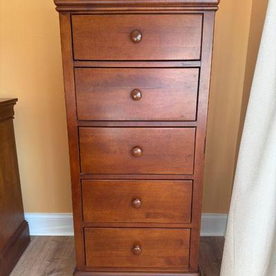 Young America Lingerie Chest