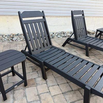 Pollywood outdoor furniture, excellent condition