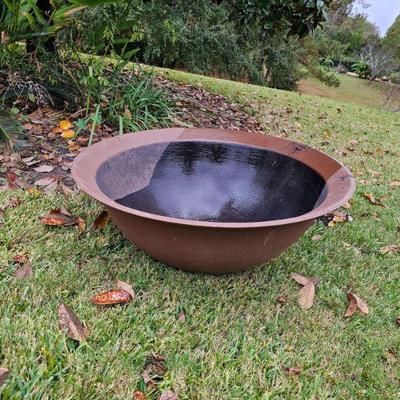 Cast iron sugar kettle