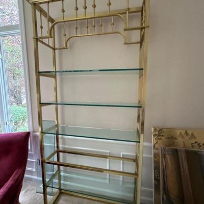 Display shelf