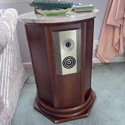 VINTAGE SPEAKER BY EMPERIE