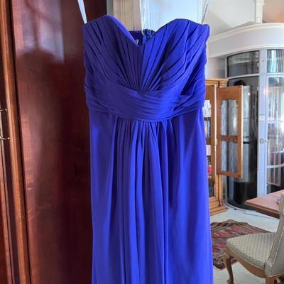 CREPE BLUE GOWN
