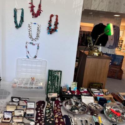 MEN'S ACCESSORIES