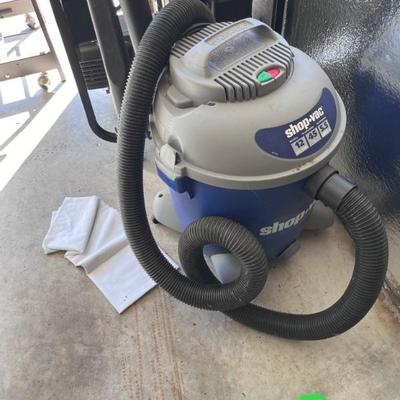 SHOP VAC