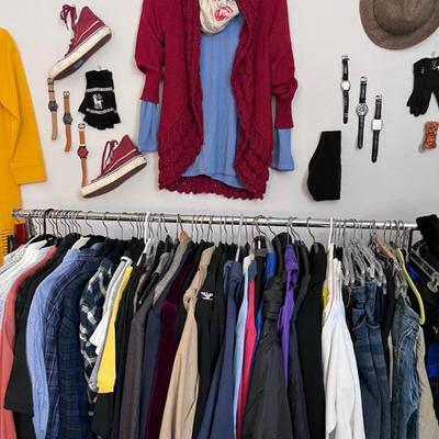 MEN'S CLOTHING 