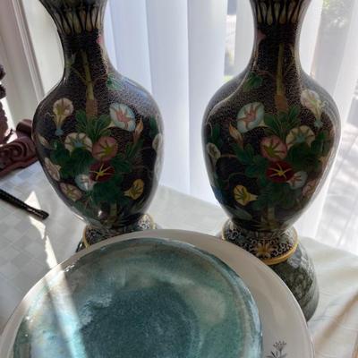PR OF VASES