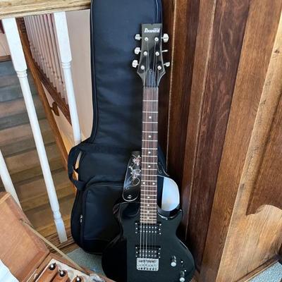 ELECTRIC GUITAR