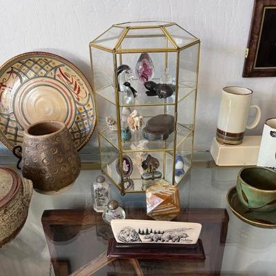 SMALL COLLECTABLES