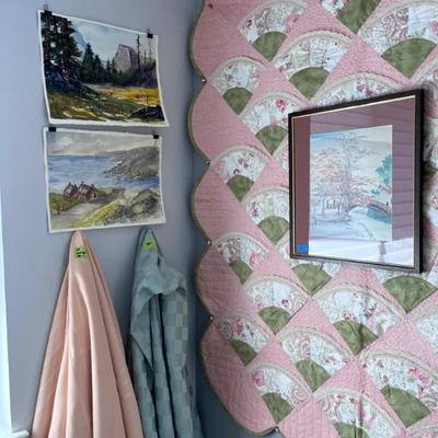 WATERCOLOR BY JANE
HANDMADE QUILT