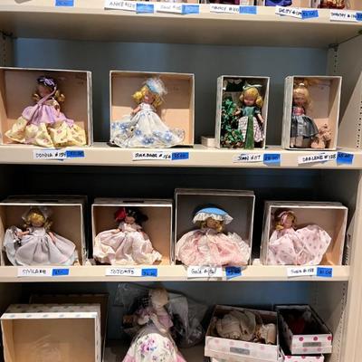 STORYBOOK DOLLS