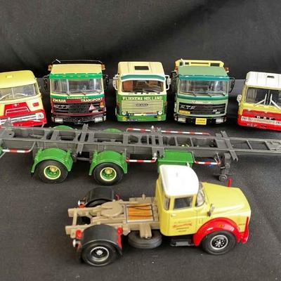 Six Metal Diecast Vehicles * Zwaar * Flikkema Holland * DAF * Roseboom
Diecast