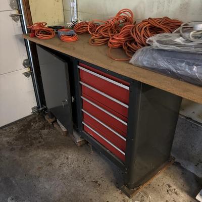 Tool chest 