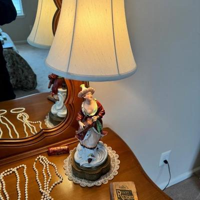 Porcelain Lamp 