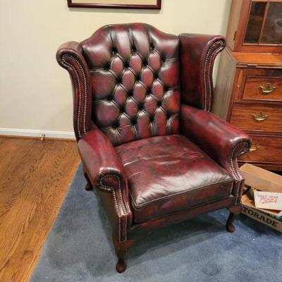 Tufted leather  highback