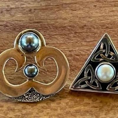 (2) Pairs Of Handmade Sterling Silver Earrings With Cream & Grey Pearls - Total Weight - 22.21 Grams 
