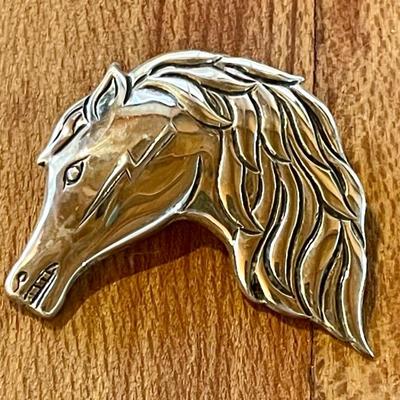 Sterling Silver Handmade Repousse Horse Pendant W Black Onyx Eye - 15.82 Grams 