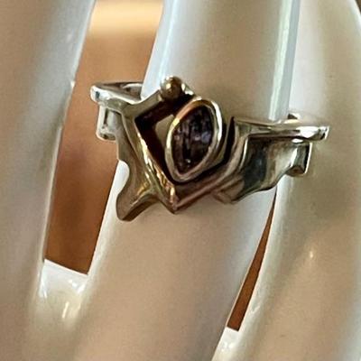Handmade Sterling Silver & Sapphire Faceted Stone Ring Size 6 - Total Weight - 8.23 Grams 