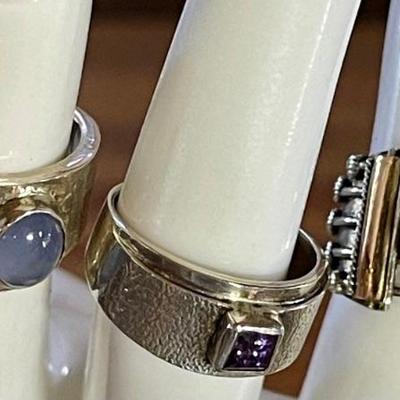 (3) Sterling Silver Rings (1) W 18K Gold Accent - Garnet - Chalcedony & Amethyst - Total Weight 15.49 Grams 