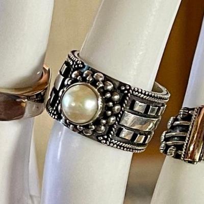 (3) Sterling Rings (1) W 18K Gold Accent - Silver Band - Peridot & Pearl - Size 4-5 - Weight 18.28 Grams 