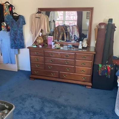 Estate Sales By Olga in Scotch Plains, NJ