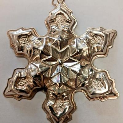 Gorham 1975 sterling silver christmas snowflake ornament jm3149 1