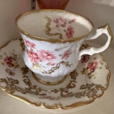 Sale Photo Thumbnail #24: English bone china, Paragon pattern