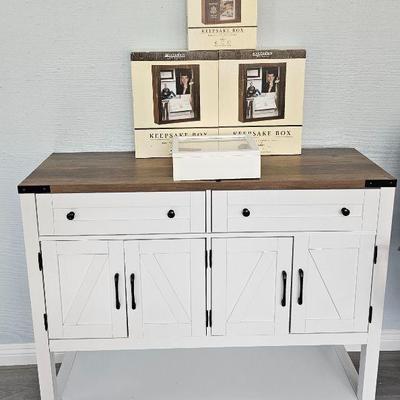 Farmhouse cabinet $125
