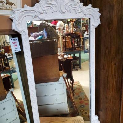 Distressed farmhouse style mirror 