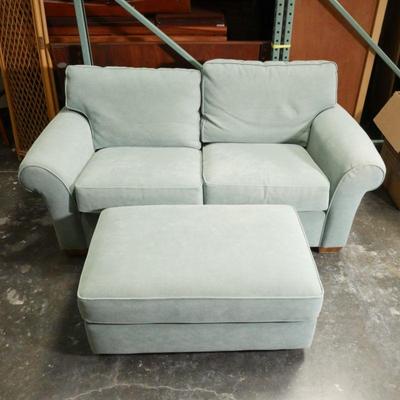 Custom Flexsteel Westside Casual Loveseat and Ottoman