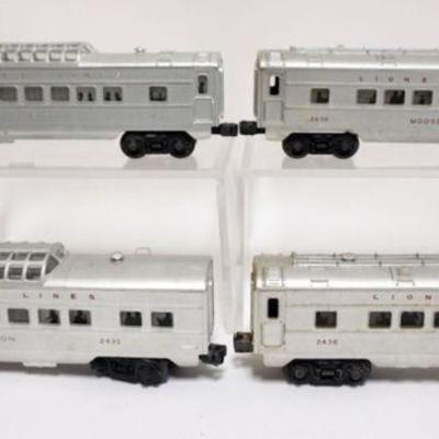 1242	LIONEL TRAIN CARS O GAUGE, 2 - #2432 CLIFTON, 2 - 2436 SUMMIT AND MOOSE HEART
