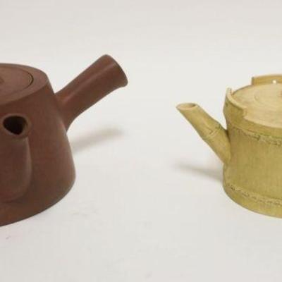 1084	2 ASIAN TEAPOTS
