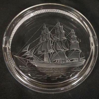 1056	LALIQUE ASHTRAY W/CUT IMAGE OF A SCHOONER, APPROXIMATELY 7 IN X 1 1/2 IN HIGH
